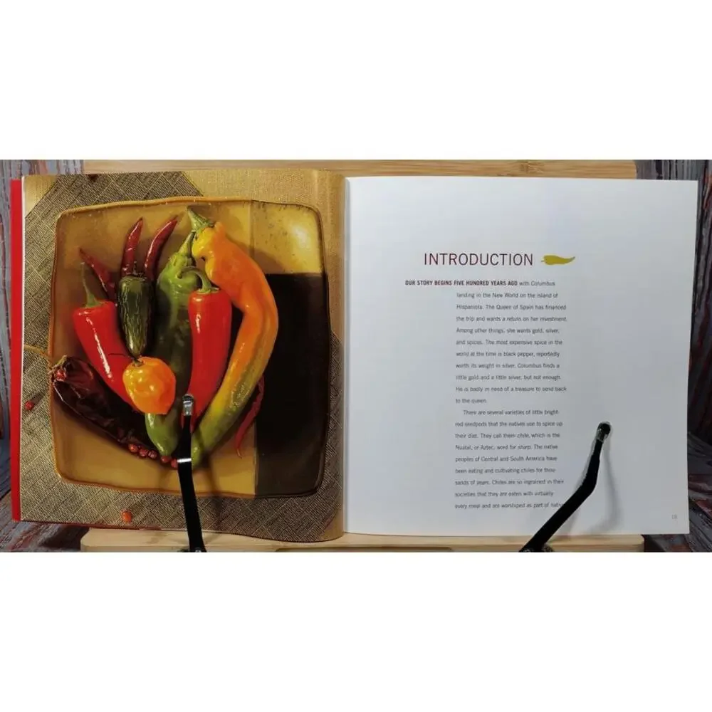 On the Chile Trail: 100 Great Recipes from Across America by Coyote Joe‎